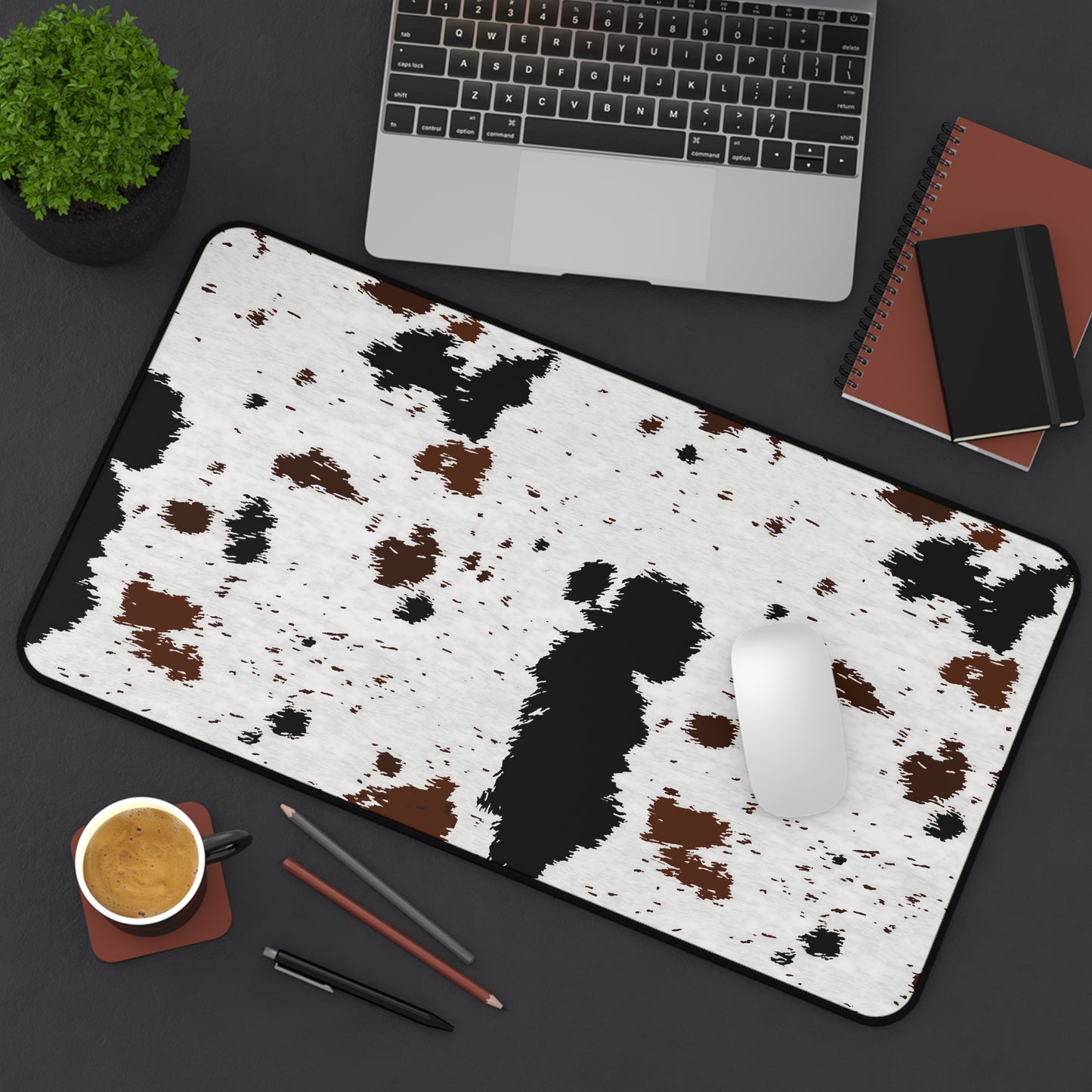 Nguni Cattle Print Desk Mat Cow Boy Office Desk Accessory Farmer Mouse Pad Western Desk Pad Aesthetic Gaming Mousepad Unique Gift Idea Men