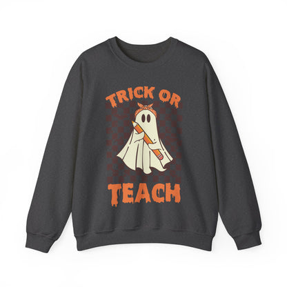 Trick or Teach Sweatshirt Funny Halloween Teacher Sweater Spooky Teacher Sweatshirt Vintage Halloween Teacher Sweat Retro Halloween Teacher