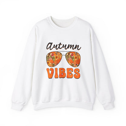 Autumn Vibes Sweatshirt Retro Fall Sweater Autumn Lover Sweashirt Fall Season Apparel Retro Autumn Sweat Fun Autumn Sweater Thanksgiving