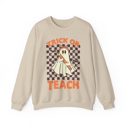 Trick or Teach Sweatshirt Funny Halloween Teacher Sweater Spooky Teacher Sweatshirt Vintage Halloween Teacher Sweat Retro Halloween Teacher