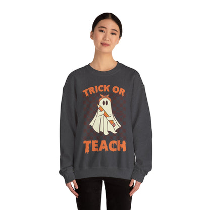 Trick or Teach Sweatshirt Funny Halloween Teacher Sweater Spooky Teacher Sweatshirt Vintage Halloween Teacher Sweat Retro Halloween Teacher