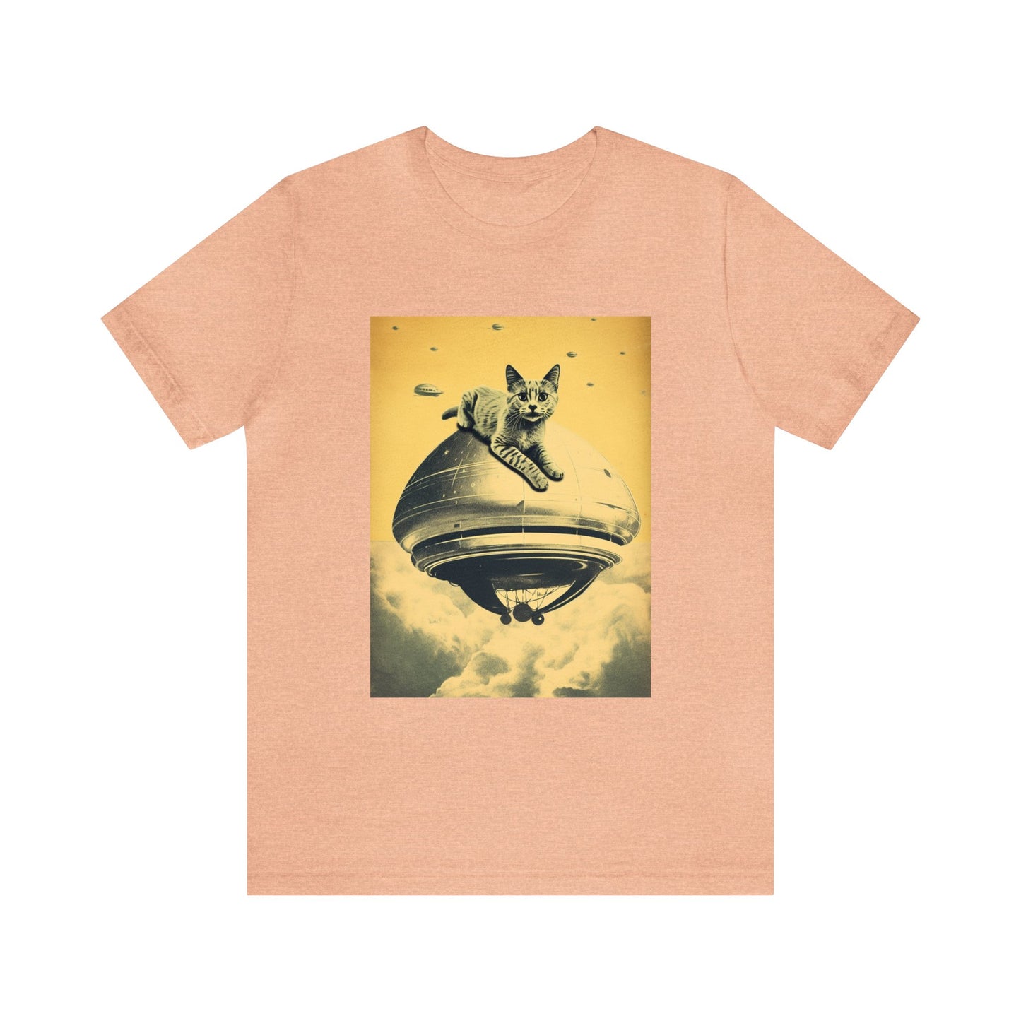 Funny Spaceship Cat UFO Shirts Retro Vintage Graphic Weird Cool Gift Galaxy Cat Unisex T-Shirt UAP tshirt Unique Flying Saucer Cat Lover Tee