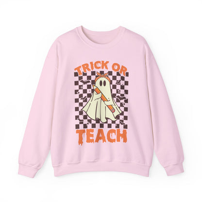 Trick or Teach Sweatshirt Funny Halloween Teacher Sweater Spooky Teacher Sweatshirt Vintage Halloween Teacher Sweat Retro Halloween Teacher