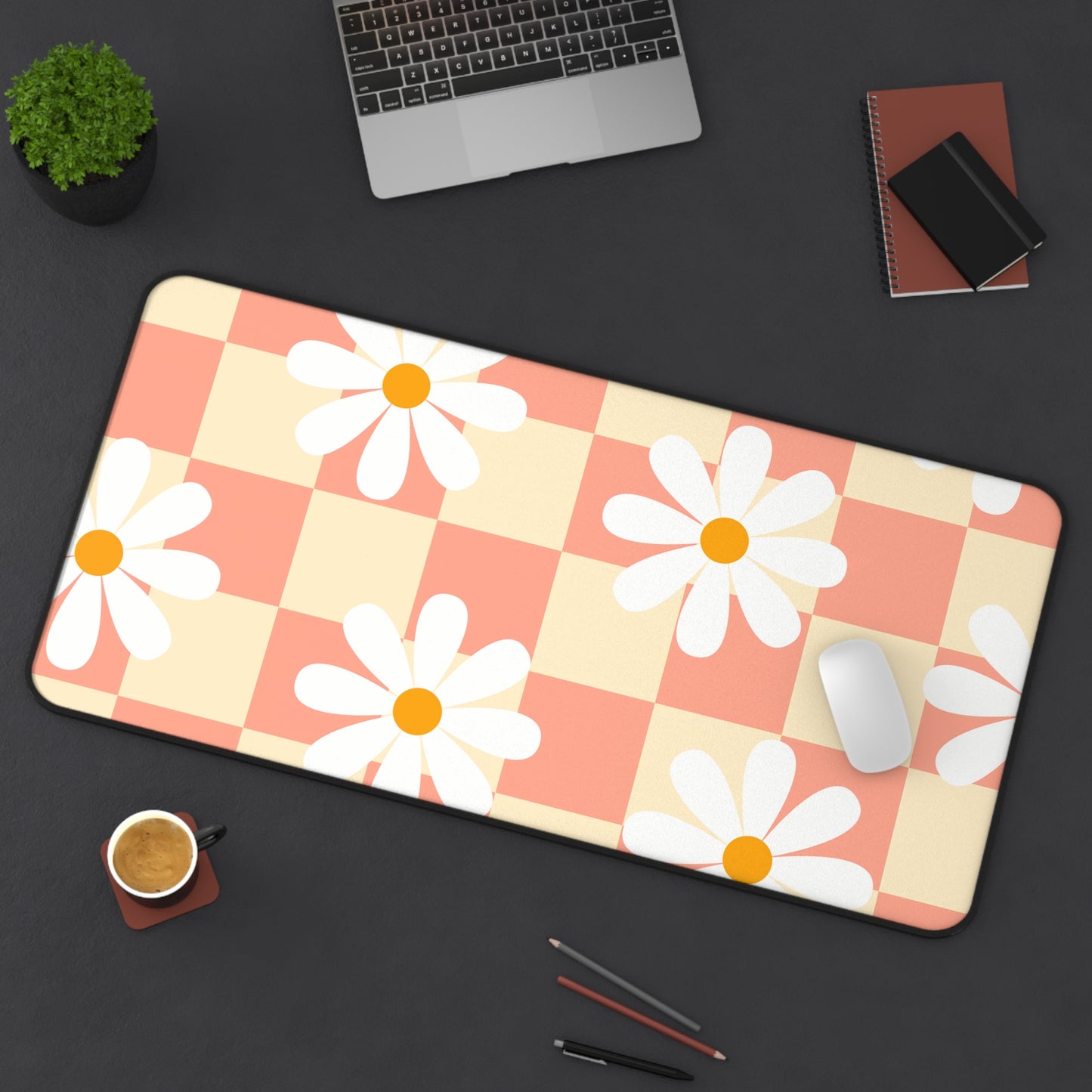 Retro Groovy Desk Mat Flower Power Office Desk Accessories 70s Vintage Mouse Pad Daisy Desk Pad Boho Hippie Gaming Mousepad Unique Gift Idea