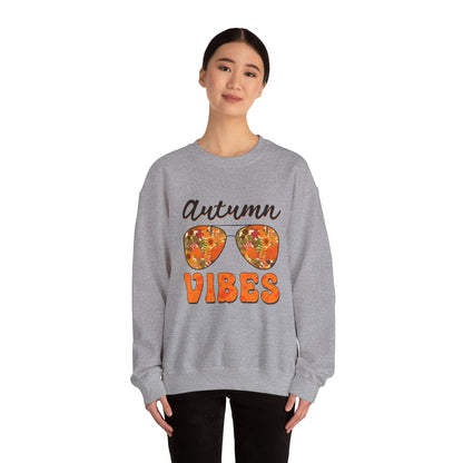 Autumn Vibes Sweatshirt Retro Fall Sweater Autumn Lover Sweashirt Fall Season Apparel Retro Autumn Sweat Fun Autumn Sweater Thanksgiving