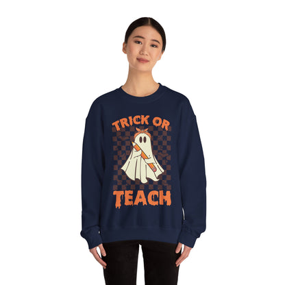 Trick or Teach Sweatshirt Funny Halloween Teacher Sweater Spooky Teacher Sweatshirt Vintage Halloween Teacher Sweat Retro Halloween Teacher